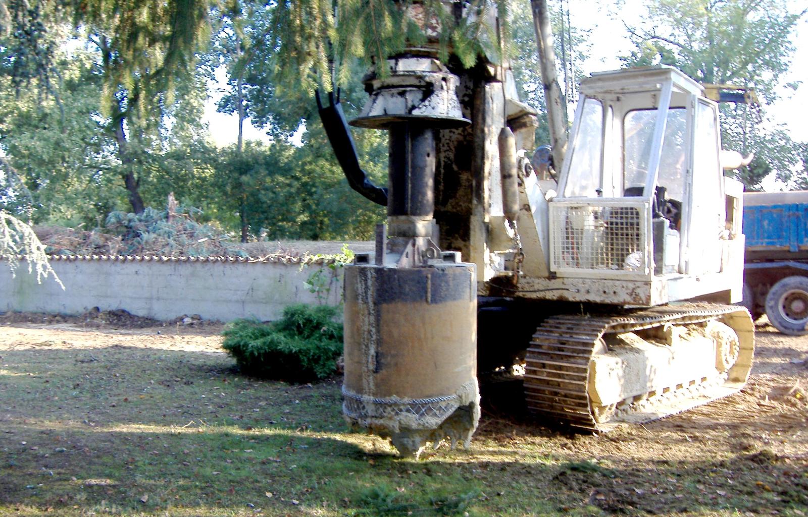 TRIOU SEBASTIEN-ENTREPRISE DE FORAGE POUR TOUS les TRAVAUX et forage puits  au ROYAN CHARENTE-MARITIME LA ROCHELLE ILE D'OLÉRON MIRAMBEAU – ENTREPRISE  DE FORAGE POUR TOUS les TRAVAUX et forage puits au ROYAN